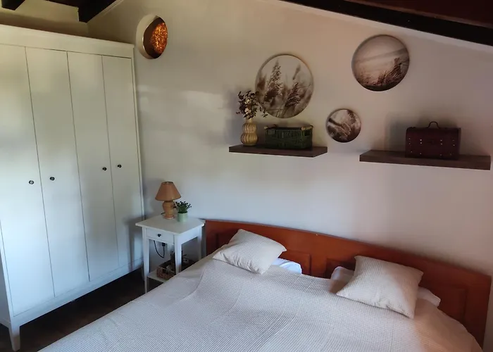 Casa Vecchia بيت للعطل