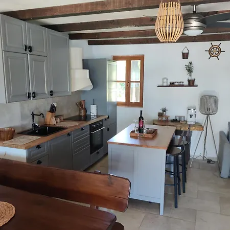 Сasa de vacaciones Casa Vecchia Tkon