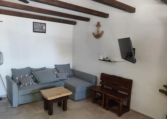 Casa Vecchia Vikendica Tkon